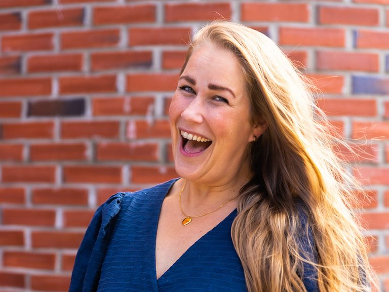 Portrettbilde_IngerMarie Inger Marie smiler til kamera