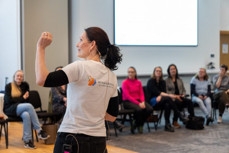 Katrine Homdrum underviser i MMB.